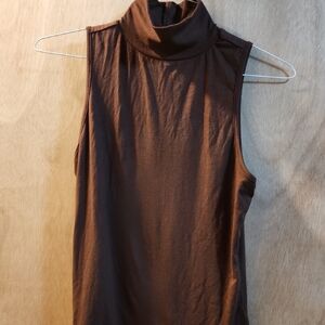 Universal Thread Chocolate Brown Sleeveless Turtleneck